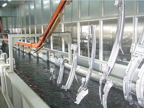 【不看虧大了】什么是電泳設(shè)備？作用又是怎樣的呢？